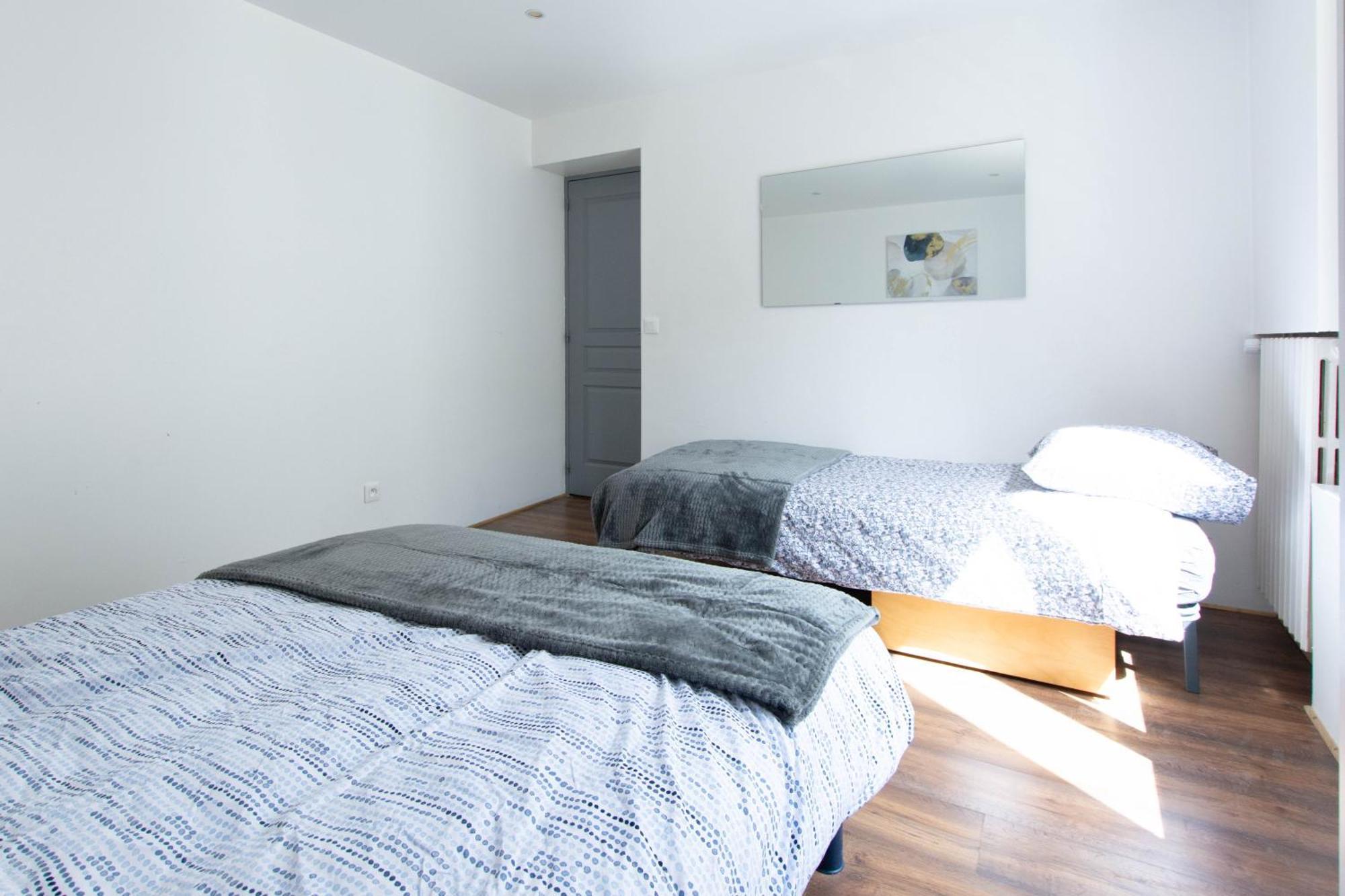 Appartement T3 Gare De Chambery Centre Ville Extérieur photo