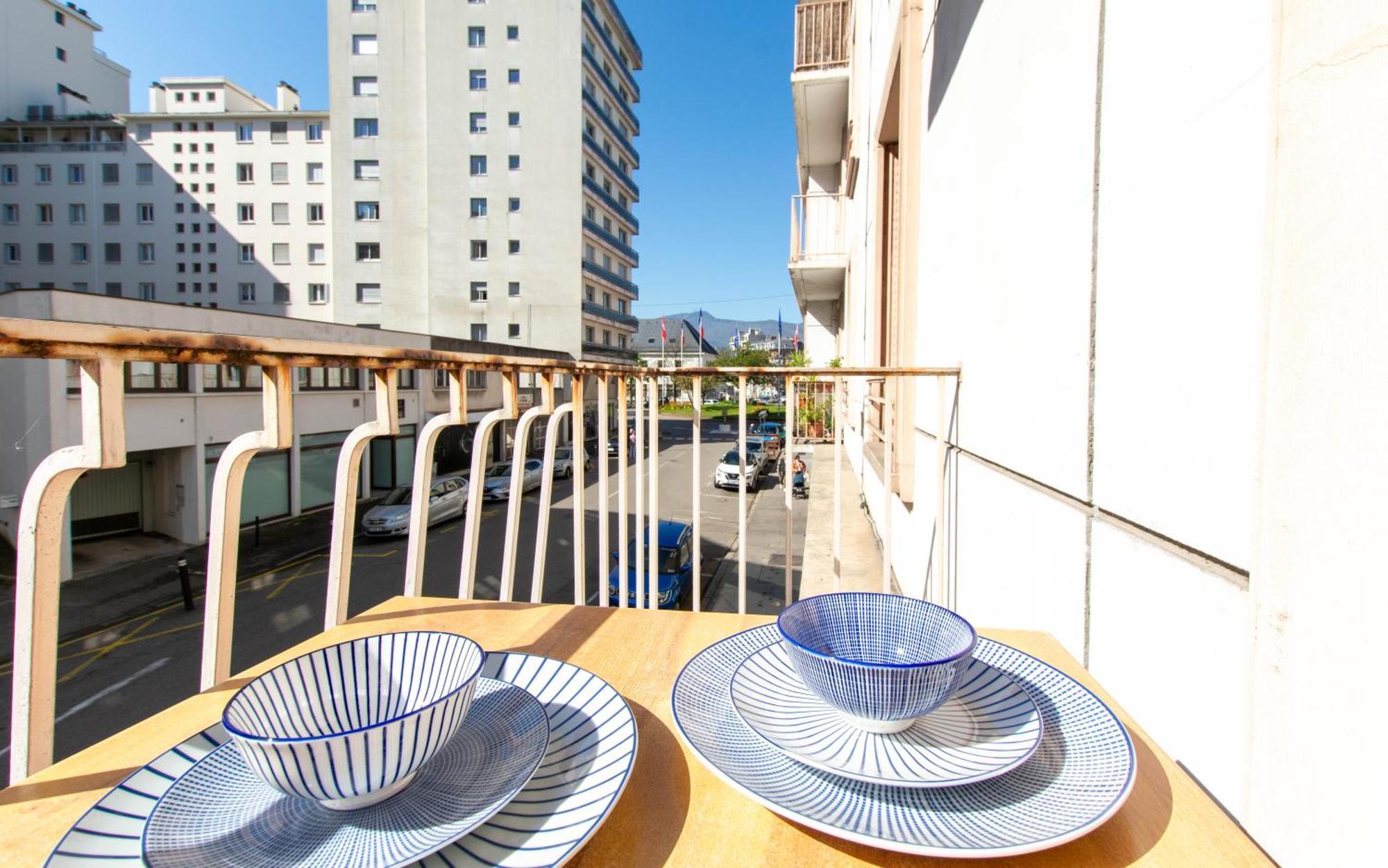 Appartement T3 Gare De Chambery Centre Ville Extérieur photo